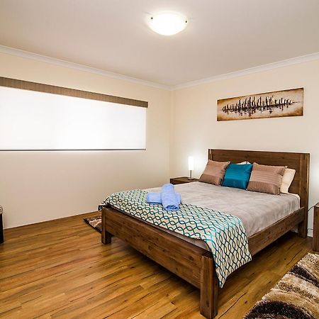 Busselton Holiday Home Extérieur photo